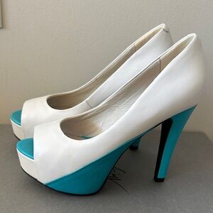Elegant White and Blue Peep-Toe Heels with flaws on heel 11cm heel